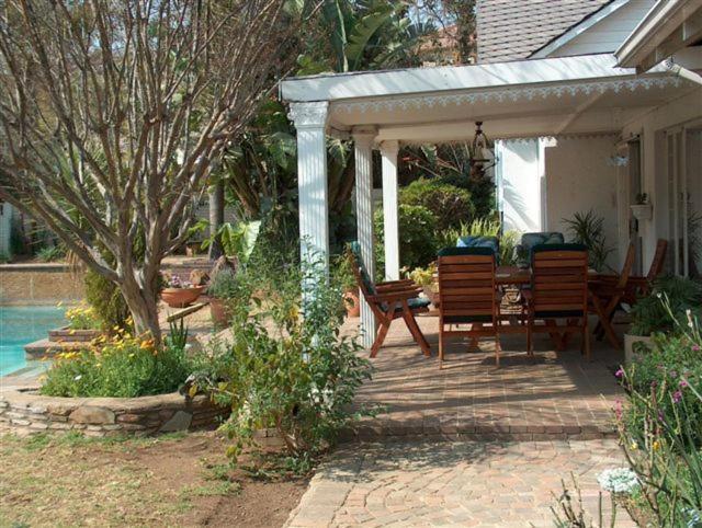 Liongate Bed And Breakfast 伊登维尔 外观 照片