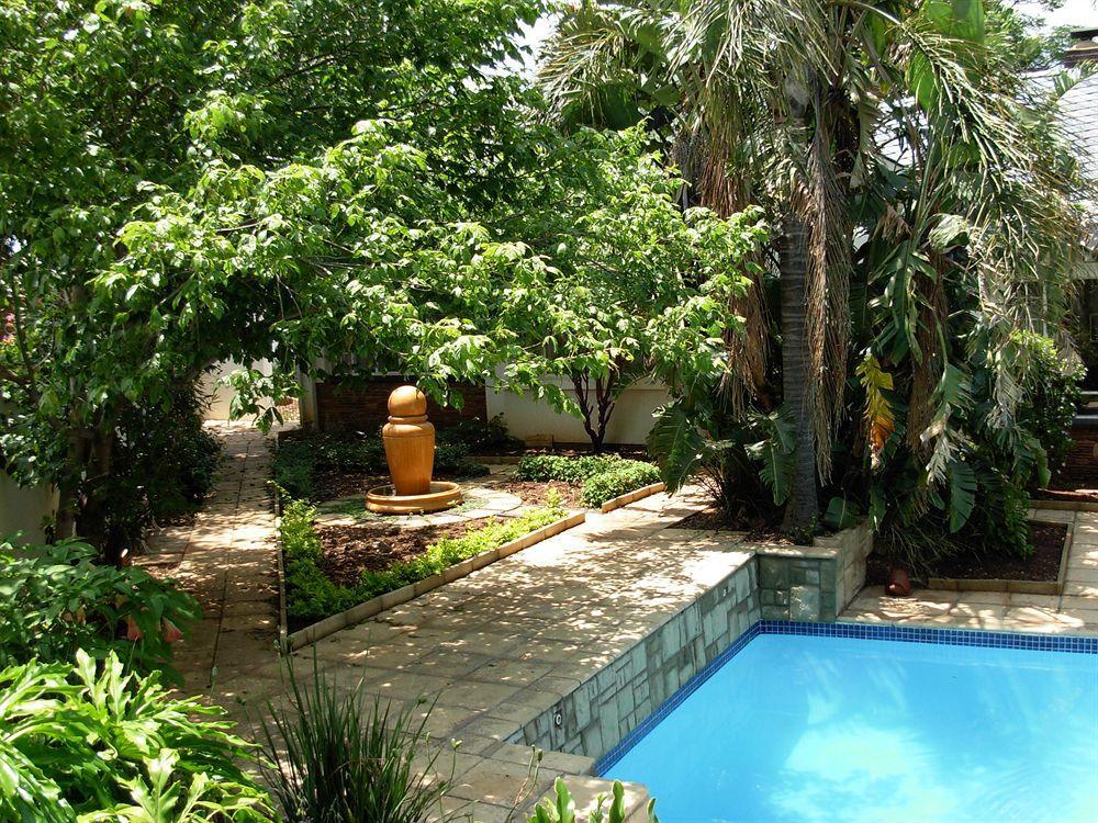 Liongate Bed And Breakfast 伊登维尔 外观 照片
